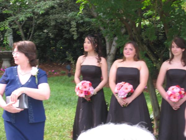 Sue-Leigh’s Mom, Thuy, Lisa, Ariel